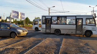 В Ленинском районе Ярославля временно ограничат движение личного и общественного транспорта