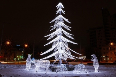 В Ярославле появляются новые световые инсталляции: фото