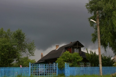 На смену жаре в Ярославль придут грозы, дожди и прохлада