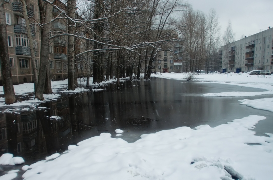 Тепло временно отменяется: в Ярославль вновь идёт снегопад