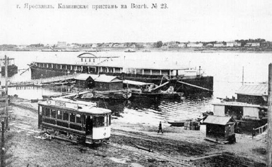 Неумелый персонал в первый день работы ярославского трамвая вывел из строя сразу пять вагонов