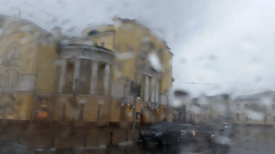 Готовьте зонты: в Ярославль снова идут обильные дожди
