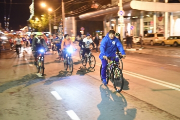 Шоу-программа, подарки и конкурс: День города снова откроет ночной велопробег