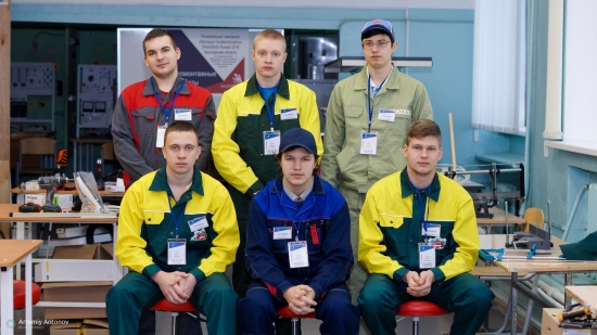 В Ярославле соревновались специалисты в электромонтажных работах