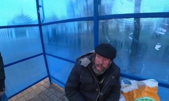 «Нужно дать шанс!»: как ярославцы решили помочь бездомному мужчине вернуться к нормальной жизни